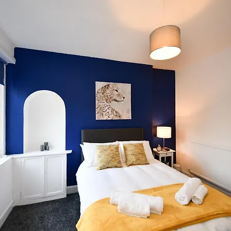 The Wee Lion Villa Troon Exterior photo